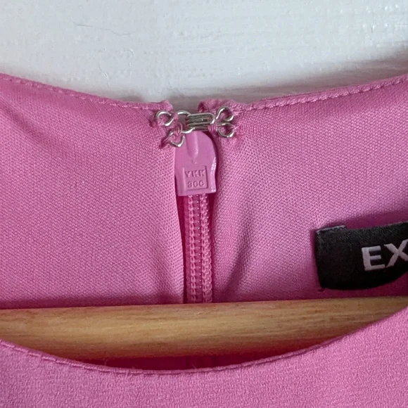 EXPRESS Pink Puff Sleeve Dress - Picture 4 of 10